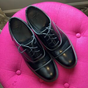 Dr. Martens Henrietta Oxford Shoe